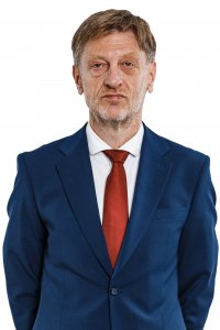 Попович Оливер