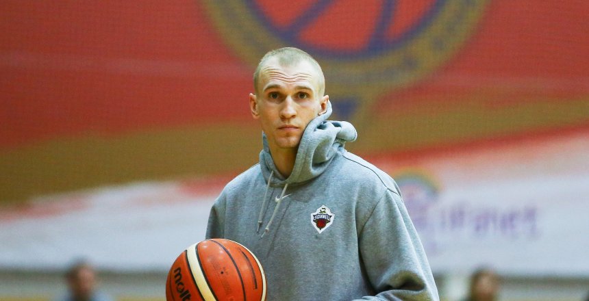Капитан «Уфимца» Артем Исаков: «Как-то в молодости вместе с Тимофеем Мозговым пропустили рейс»
