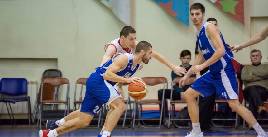 «Уфимец» успешно завершает серию выездных игр Суперлиги