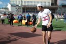 Игроки баскетбольного клуба «Динамо» пробежали Уфимский международный марафон, набивая мяч